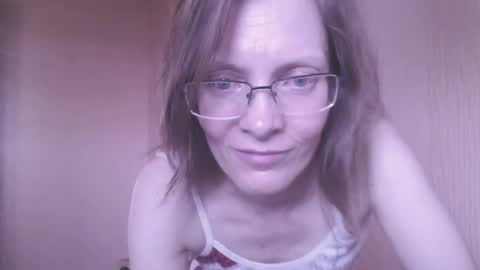Snapshot of mysterious_blondy chatting on 06-07-26, 06:28 mysterious_blondy online show from 06-07-26, 06:28