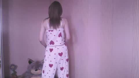 Snapshot of mysterious_blondy chatting on 06-13-26, 06:11 mysterious_blondy online show from 06-13-26, 06:11