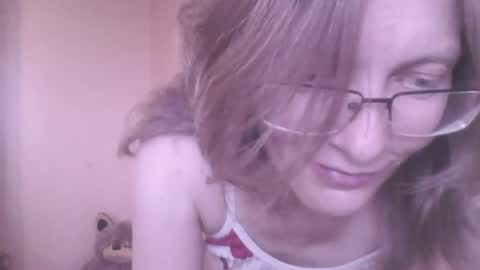 Snapshot of mysterious_blondy chatting on 07-07-26, 01:26 mysterious_blondy online show from 07-07-26, 01:26