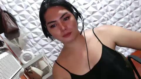 SUPPORT GODDESS TRISHA  AND DONT FORGET TO FOLLOW ME online show from 04-04-26, 03:20