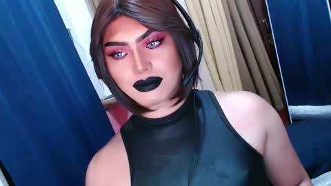 SUPPORT GODDESS TRISHA  AND DONT FORGET TO FOLLOW ME online show from 04-11-26, 06:34