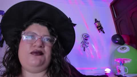 mystery_psique online show from 10-31-25, 02:07