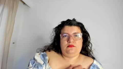 Snapshot of mystery_psique chatting on 02-10-26, 01:37 mystery_psique online show from 02-10-26, 01:37