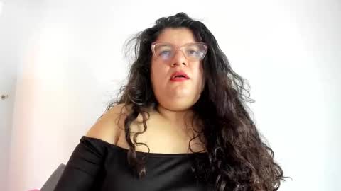 Snapshot of mystery_psique chatting on 02-25-26, 03:10 mystery_psique online show from 02-25-26, 03:10