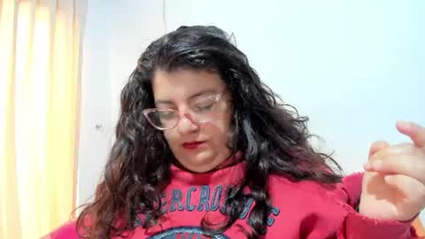 Snapshot of mystery_psique chatting on 06-22-26, 03:31 mystery_psique online show from 06-22-26, 03:31