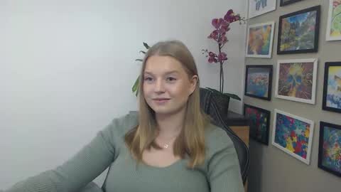 Erica online show from 03-04-26, 11:16