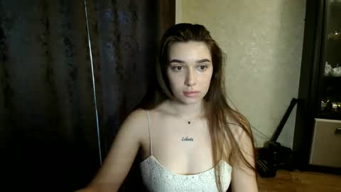 Snapshot of mysticamelia chatting on 06-08-26, 07:20 Amelia online show from 06-08-26, 07:20