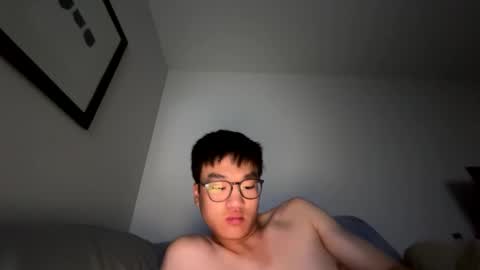 Snapshot of mysticlust_ chatting on 05-31-26, 06:21 Evan online show from 05-31-26, 06:21