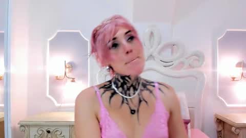 Misteika online show from 09-24-25, 11:46