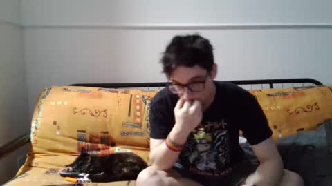 a Ordinary Boy online show from 02-06-26, 11:52