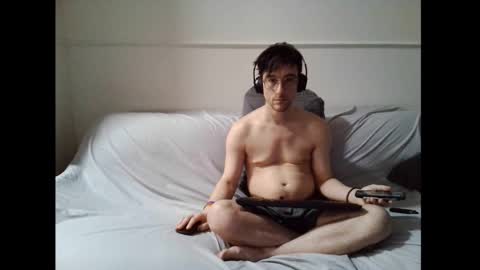 a Ordinary Boy online show from 02-24-26, 01:47