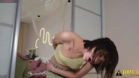 Sonmi online show from 01-27-25, 12:37