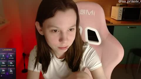 Vanessa and Julia  online show from 04-18-26, 07:58