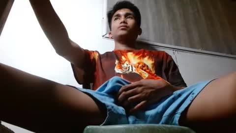 Snapshot of nachos072800 chatting on 02-19-26, 04:14 nachos072800 online show from 02-19-26, 04:14