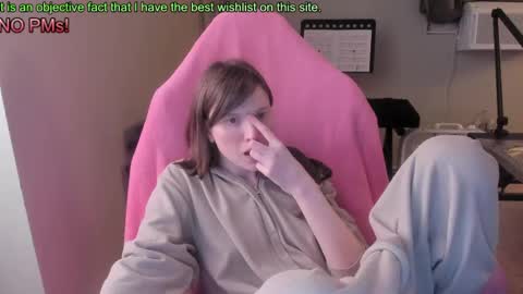 Snapshot of nacmar chatting on 06-02-26, 07:43 Natalie Marlo online show from 06-02-26, 07:43