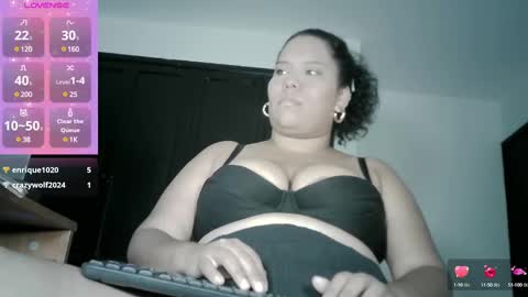 Snapshot of nadia516__ chatting on 02-27-25, 07:26 lara online show from 02-27-25, 07:26