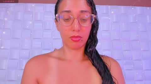 nadiajalil online show from 06-11-26, 08:07