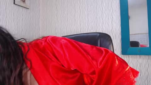 Nadia online show from 03-06-25, 09:47