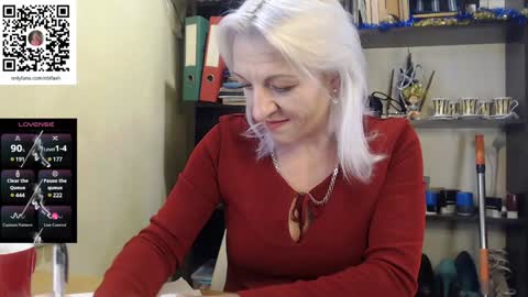 Nadin online show from 12-24-24, 10:22