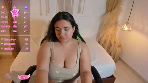 Nadine online show from 12-23-24, 03:55