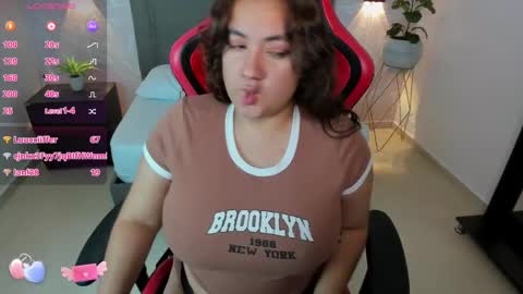 Nadine online show from 01-17-25, 11:07