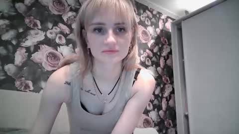 Nadjia online show from 12-22-25, 10:45