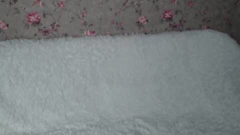 Naemi online show from 06-10-26, 04:17
