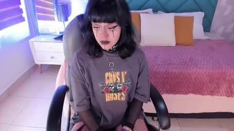 Snapshot of nahemot_sadish chatting on 02-05-26, 02:11 nahemot_sadish online show from 02-05-26, 02:11