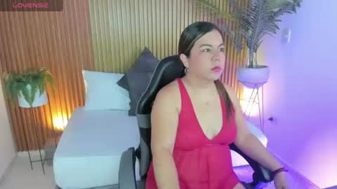 Snapshot of nahia_13 chatting on 06-10-26, 12:04 N A H I A online show from 06-10-26, 12:04