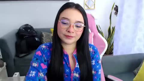 Snapshot of nahia__1 chatting on 08-08-26, 11:34 Nahia online show from 08-08-26, 11:34