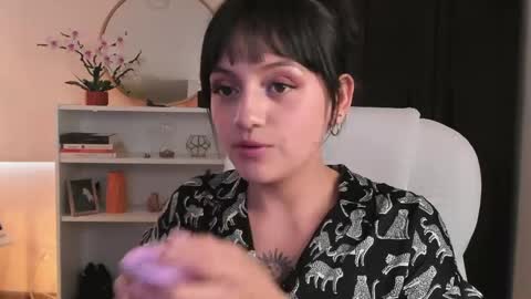Snapshot of nahiapaws chatting on 05-28-26, 10:29 Nahia INDEPENDENT MODEL P online show from 05-28-26, 10:29