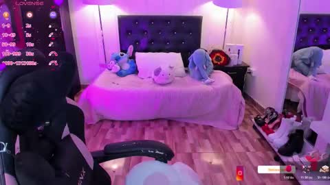 NAHIARA EVANS online show from 03-07-26, 04:09