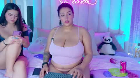 Snapshot of nahiara_evans_ chatting on 05-23-26, 01:55 NAHIARA EVANS online show from 05-23-26, 01:55