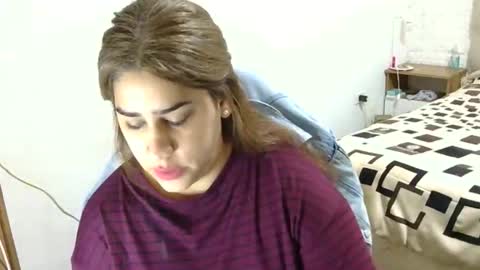 Snapshot of nahiarabiel chatting on 06-09-26, 03:56 nahiarabiel online show from 06-09-26, 03:56