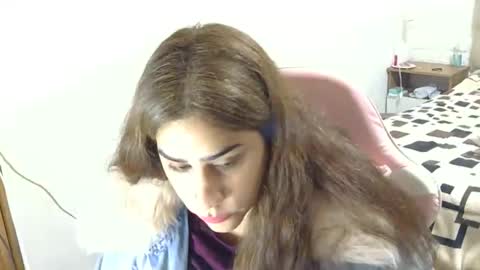 Snapshot of nahiarabiel chatting on 06-10-26, 06:07 nahiarabiel online show from 06-10-26, 06:07