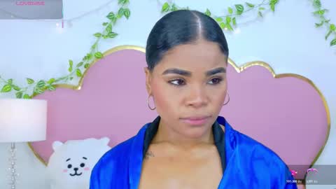 NahiaraReina  online show from 11-15-25, 01:18