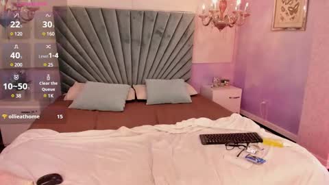 Snapshot of nahomi_wild chatting on 12-11-24, 10:49 Nahomi online show from 12-11-24, 10:49