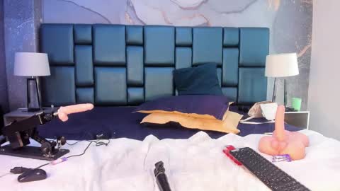 Snapshot of nahomi_wild chatting on 02-06-25, 11:15 Nahomi online show from 02-06-25, 11:15