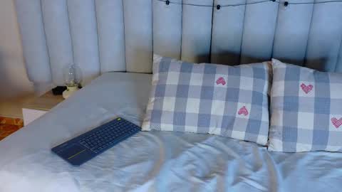  VICTORIA  online show from 03-02-26, 07:43