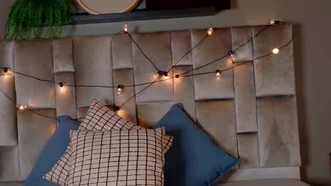  VICTORIA  online show from 03-03-26, 07:42