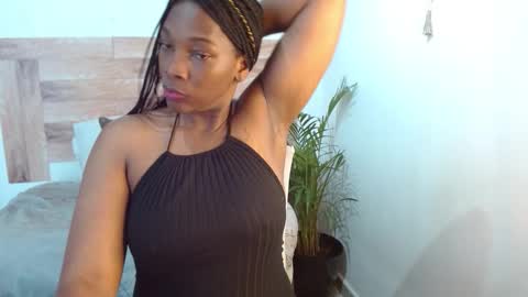 nahomy_gree online show from 03-23-26, 06:45