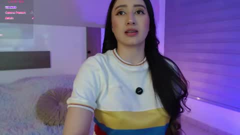Snapshot of nailahk chatting on 06-27-26, 11:32 NAILAHK online show from 06-27-26, 11:32