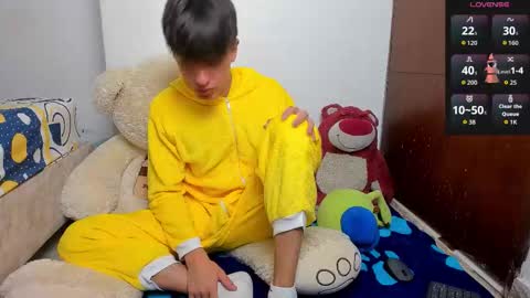 Snapshot of naim_theking chatting on 02-26-26, 02:54 N A I M T H E K I N G online show from 02-26-26, 02:54