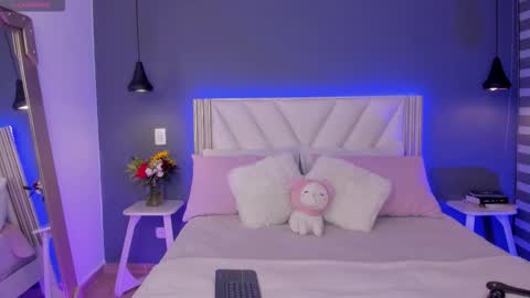 Naisha Ford online show from 02-26-26, 06:01