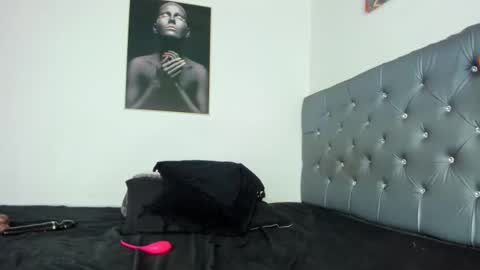 NAJAYLAINDEPENDENT MODEL online show from 04-18-26, 07:58