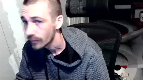 Snapshot of nakedtoken chatting on 04-03-26, 01:42 nakedtoken online show from 04-03-26, 01:42