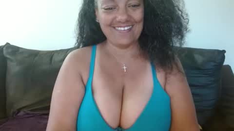 Snapshot of nala_thickk chatting on 04-24-26, 09:28 Nala Thickk online show from 04-24-26, 09:28