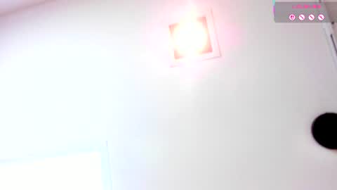 Snapshot of nalarosse chatting on 07-19-26, 03:10 nala online show from 07-19-26, 03:10