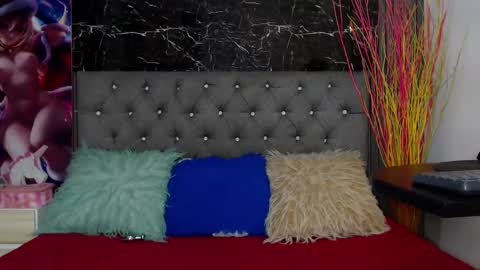 NALAROY online show from 01-08-25, 04:23