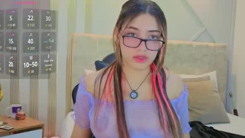 nami_sweet_ online show from 02-17-26, 11:18